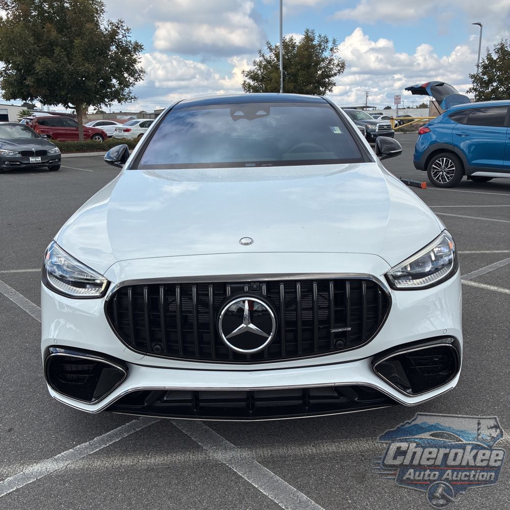 2025 Mercedes-Benz S-Class AMG S 63 E Performance