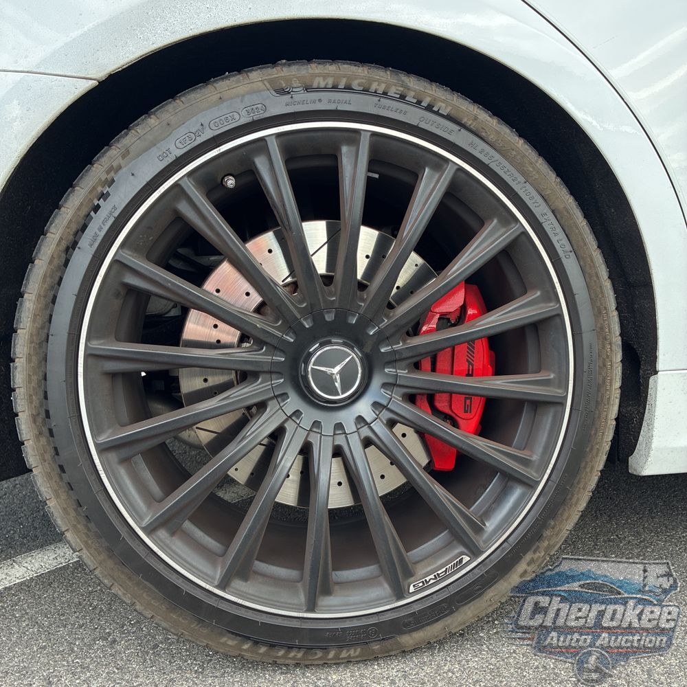 2025 Mercedes-Benz S-Class AMG S 63 E Performance