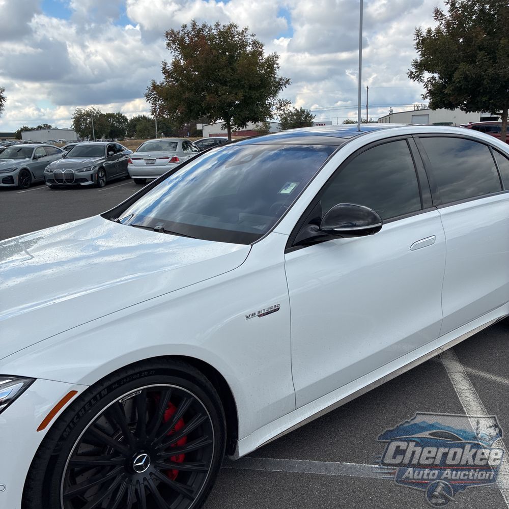 2025 Mercedes-Benz S-Class AMG S 63 E Performance