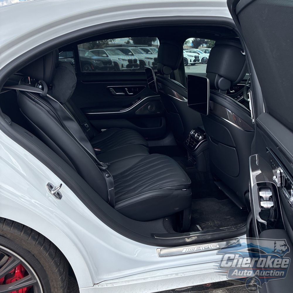 2025 Mercedes-Benz S-Class AMG S 63 E Performance