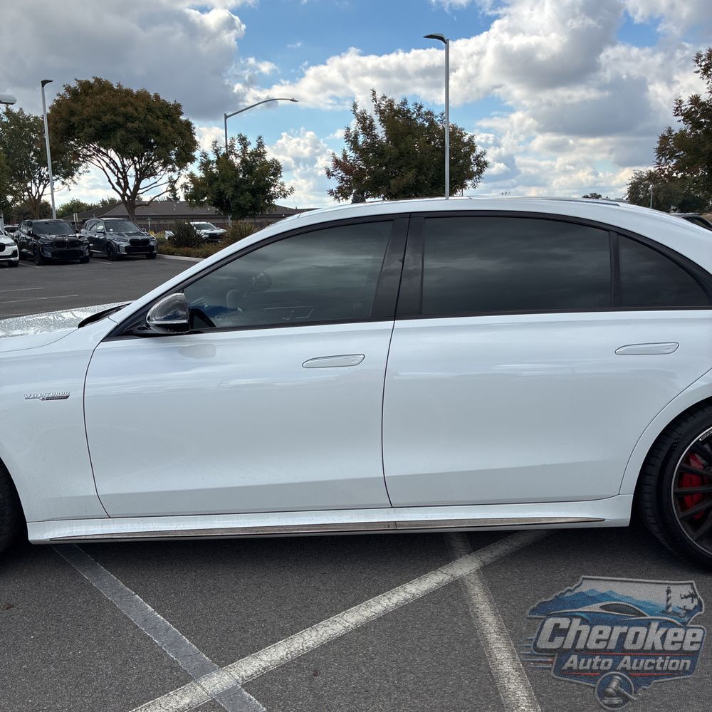 2025 Mercedes-Benz S-Class AMG S 63 E Performance