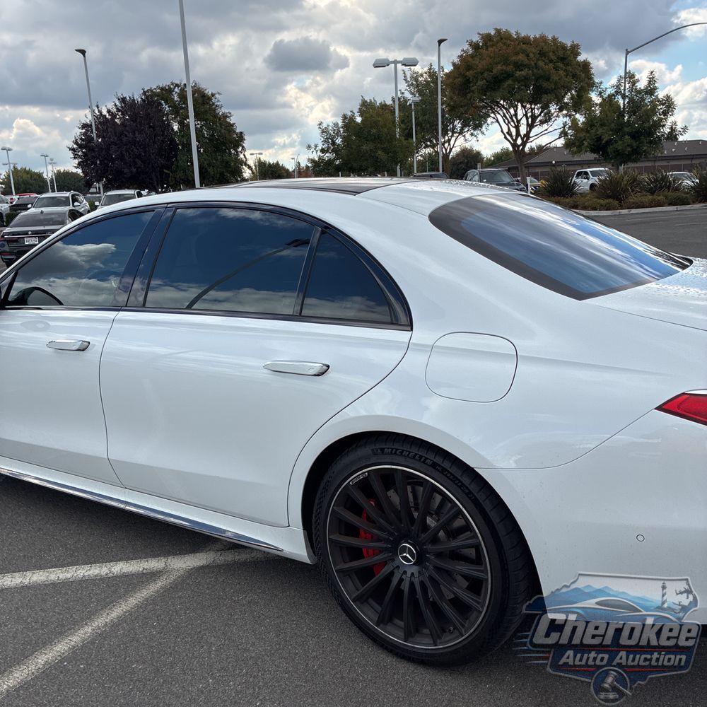 2025 Mercedes-Benz S-Class AMG S 63 E Performance