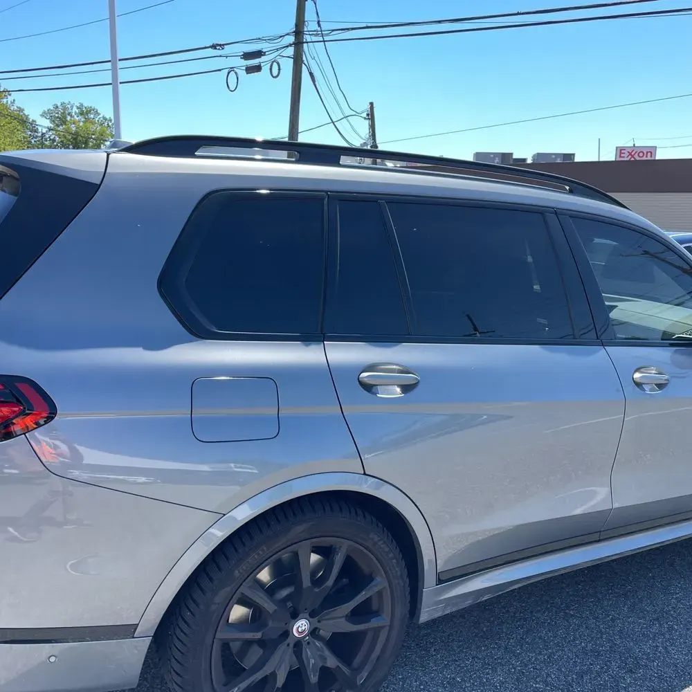 2023 BMW X7 M60i