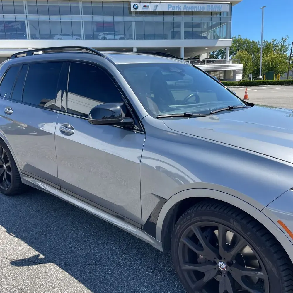 2023 BMW X7 M60i