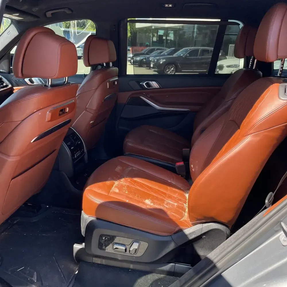 2023 BMW X7 M60i