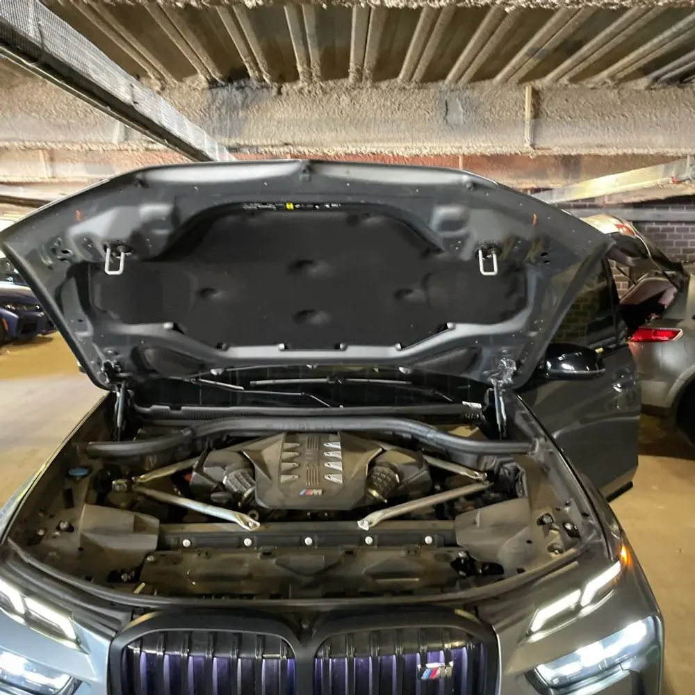 2023 BMW X7 M60i