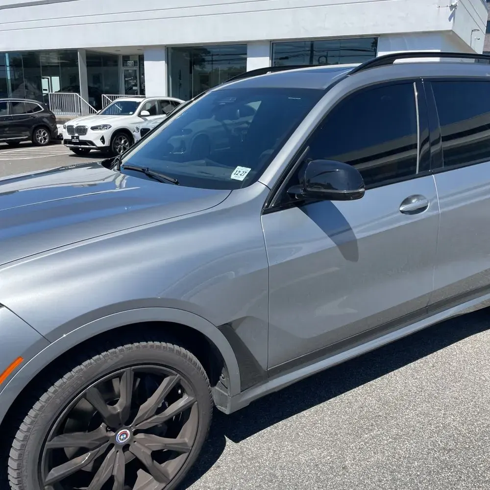 2023 BMW X7 M60i