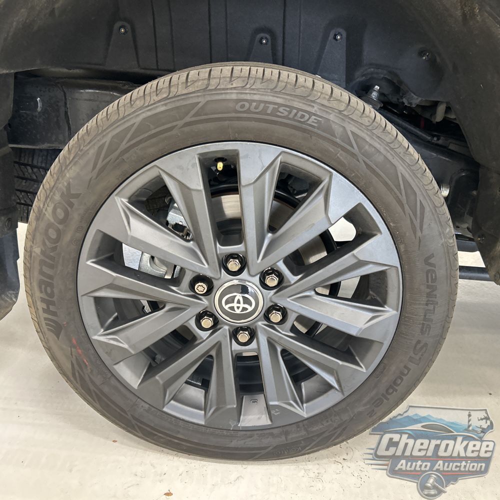 2024 Toyota Land Cruiser Base