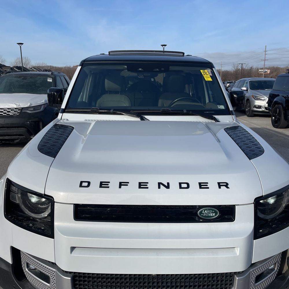 2022 Land Rover Defender 110 S