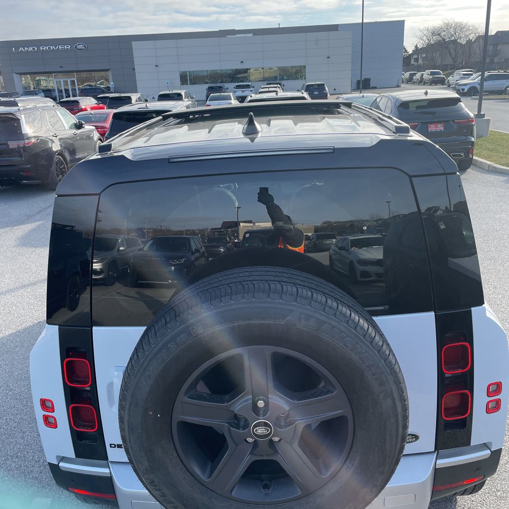 2022 Land Rover Defender 110 S