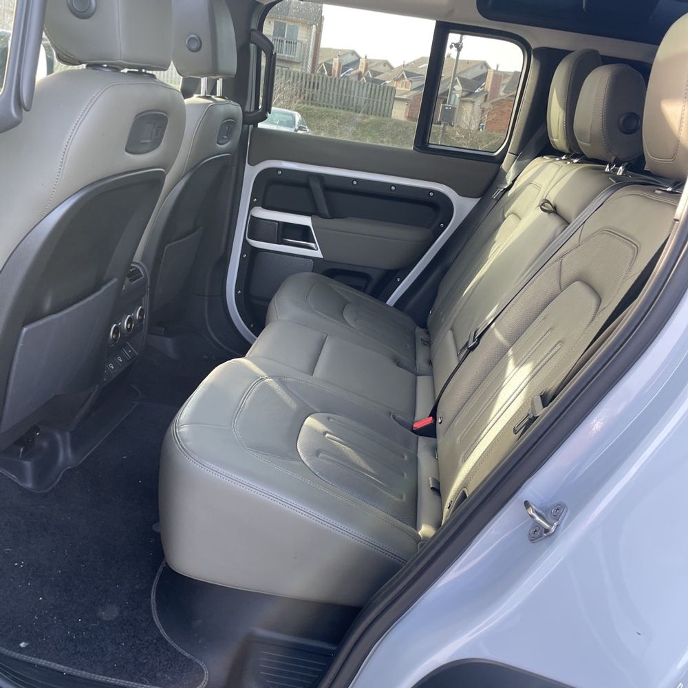 2022 Land Rover Defender 110 S