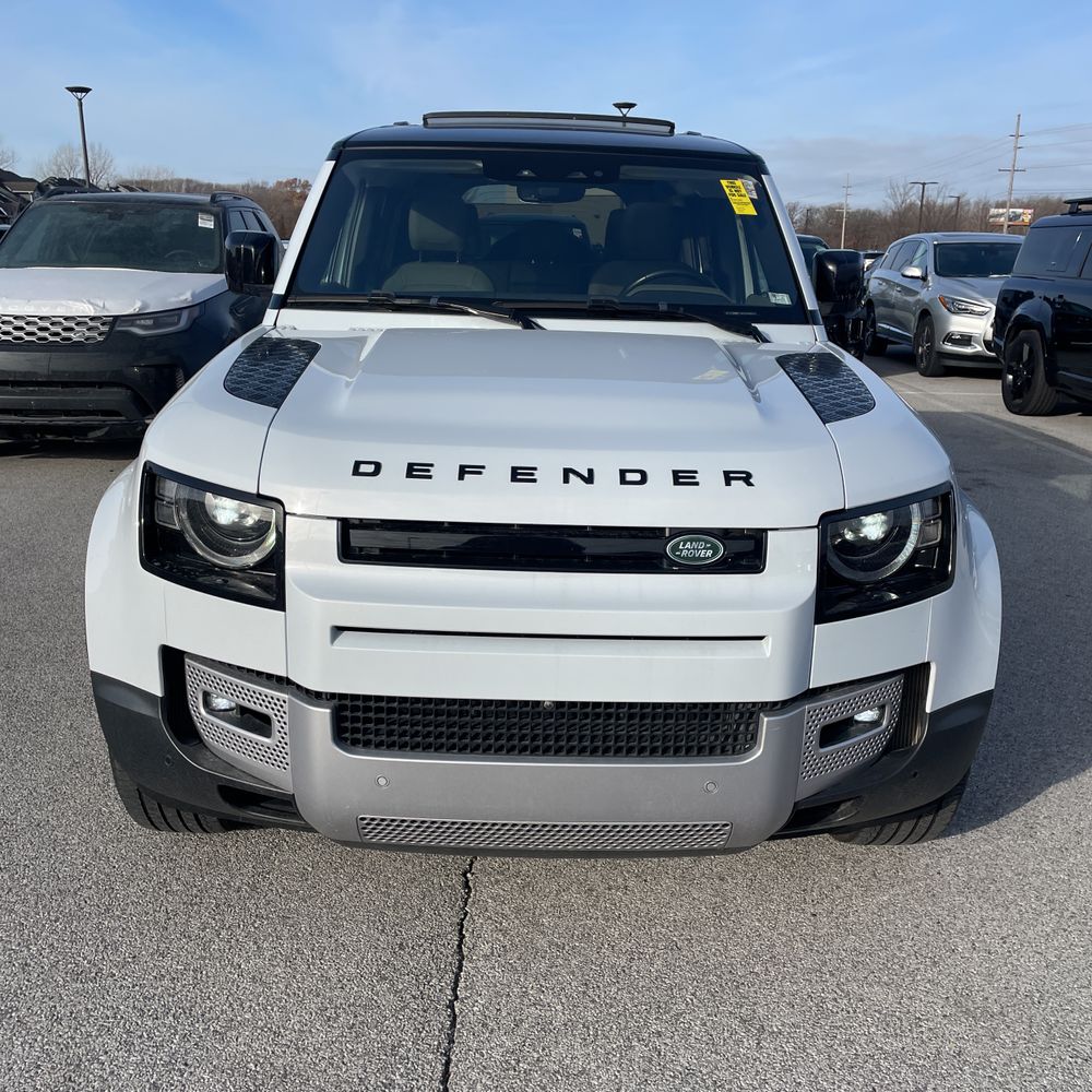 2022 Land Rover Defender 110 S