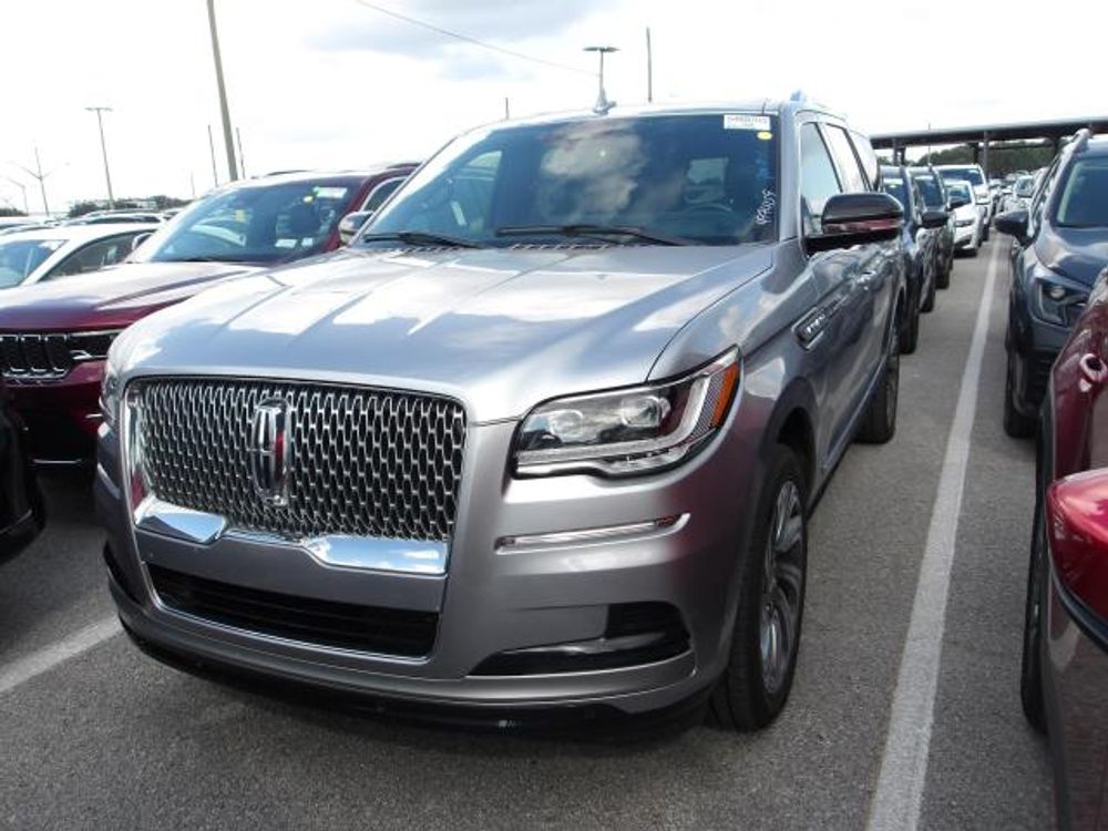 2023 Lincoln Navigator