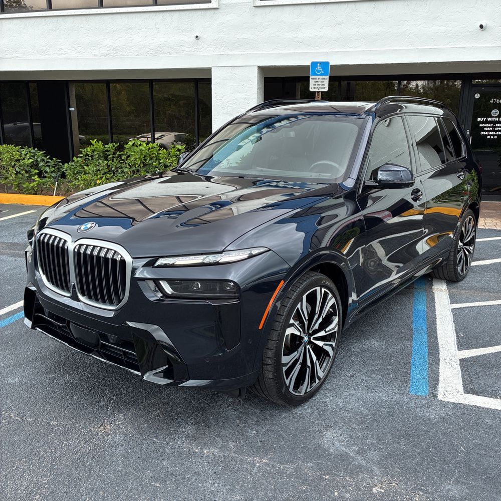 2024 BMW X7 xDrive40i