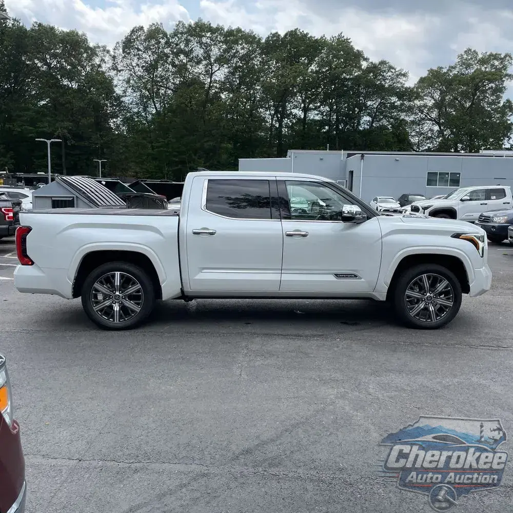 2023 Toyota Tundra Capstone HV