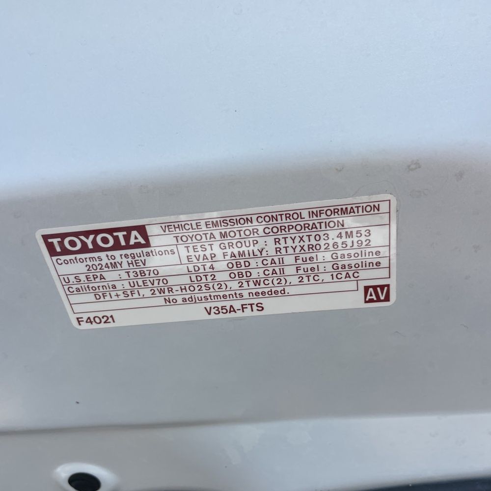 2024 Toyota Sequoia SR5
