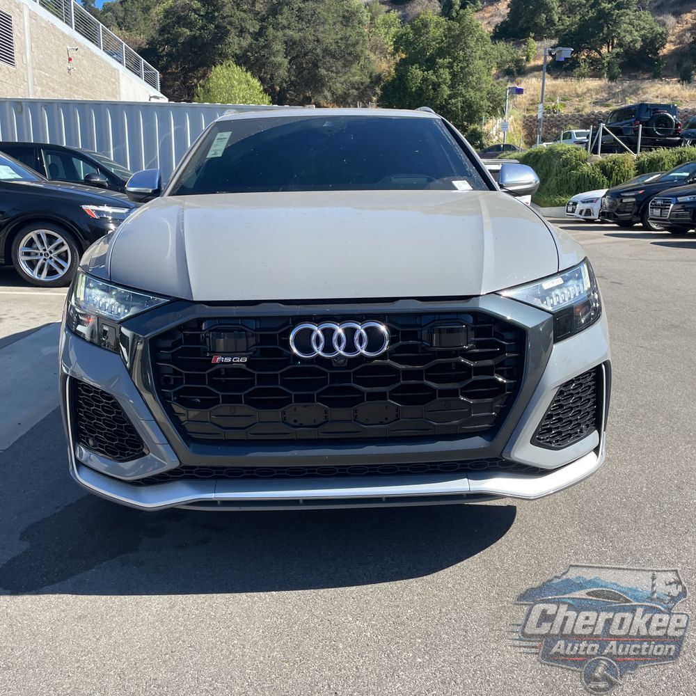 2023 Audi RS Q8