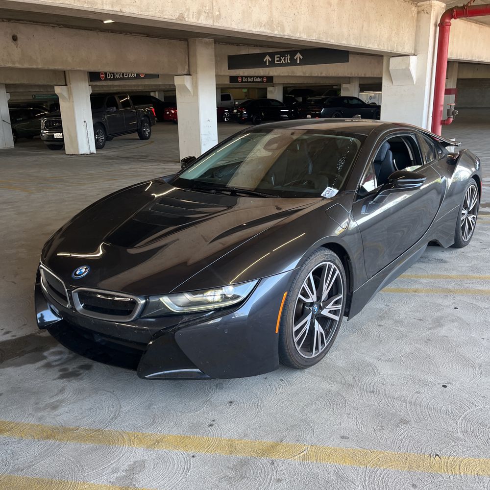 2019 BMW i8