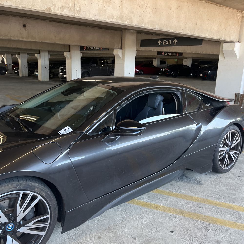 2019 BMW i8