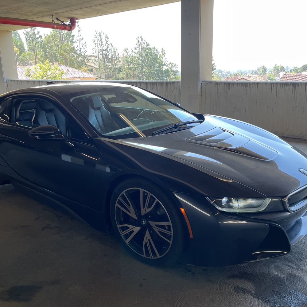 2019 BMW i8