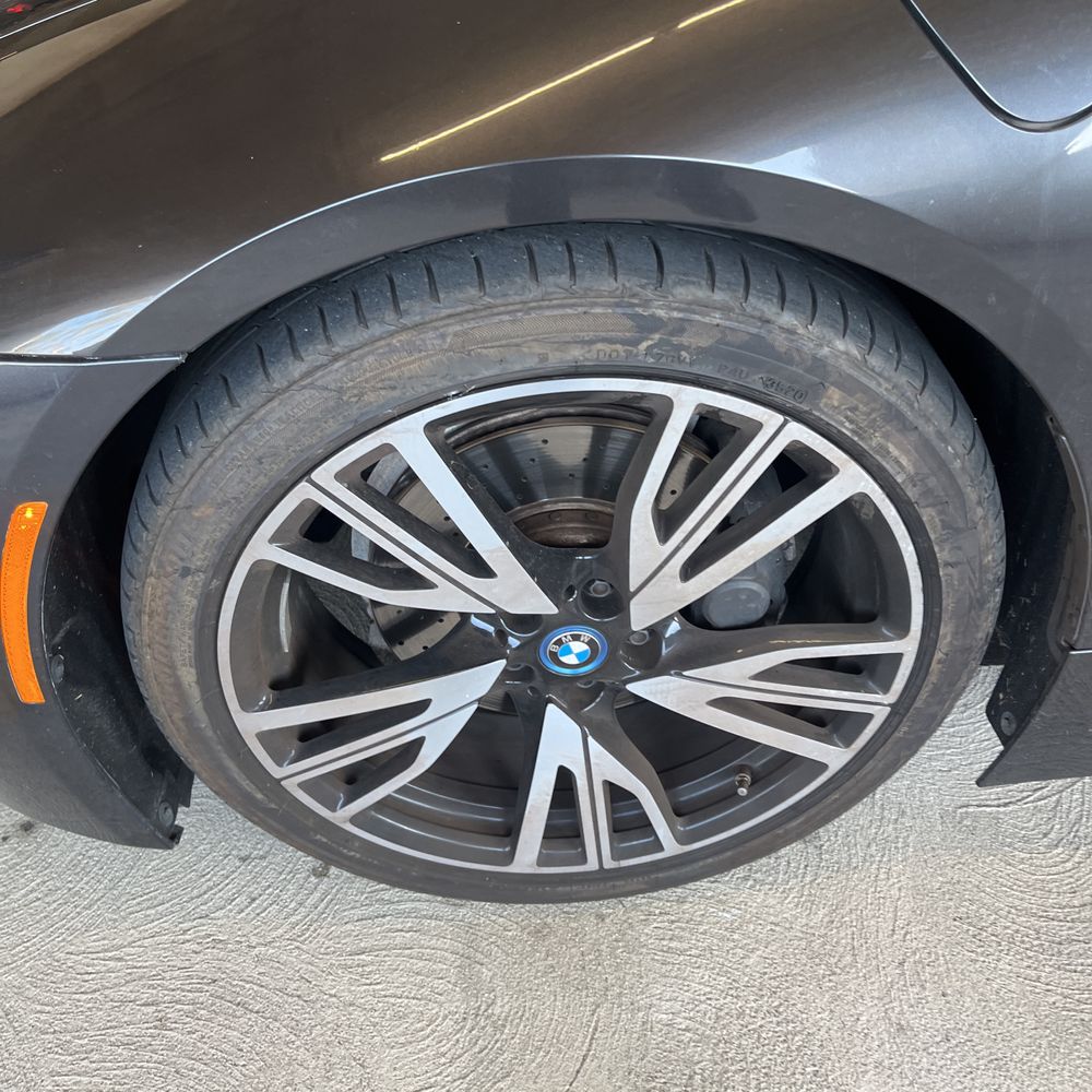 2019 BMW i8