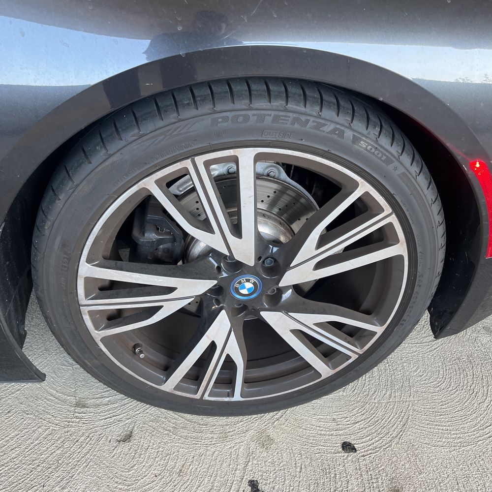 2019 BMW i8