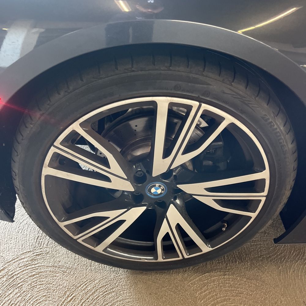 2019 BMW i8