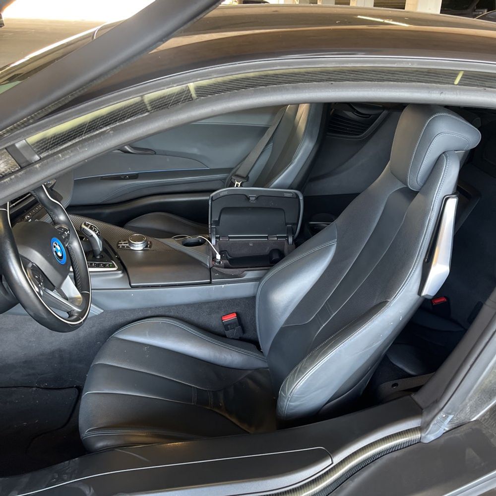 2019 BMW i8