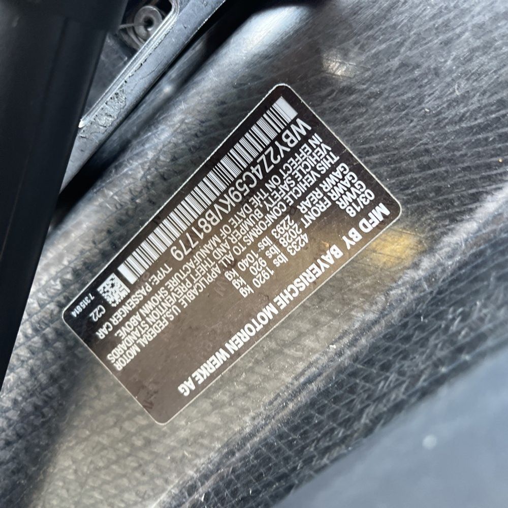 2019 BMW i8