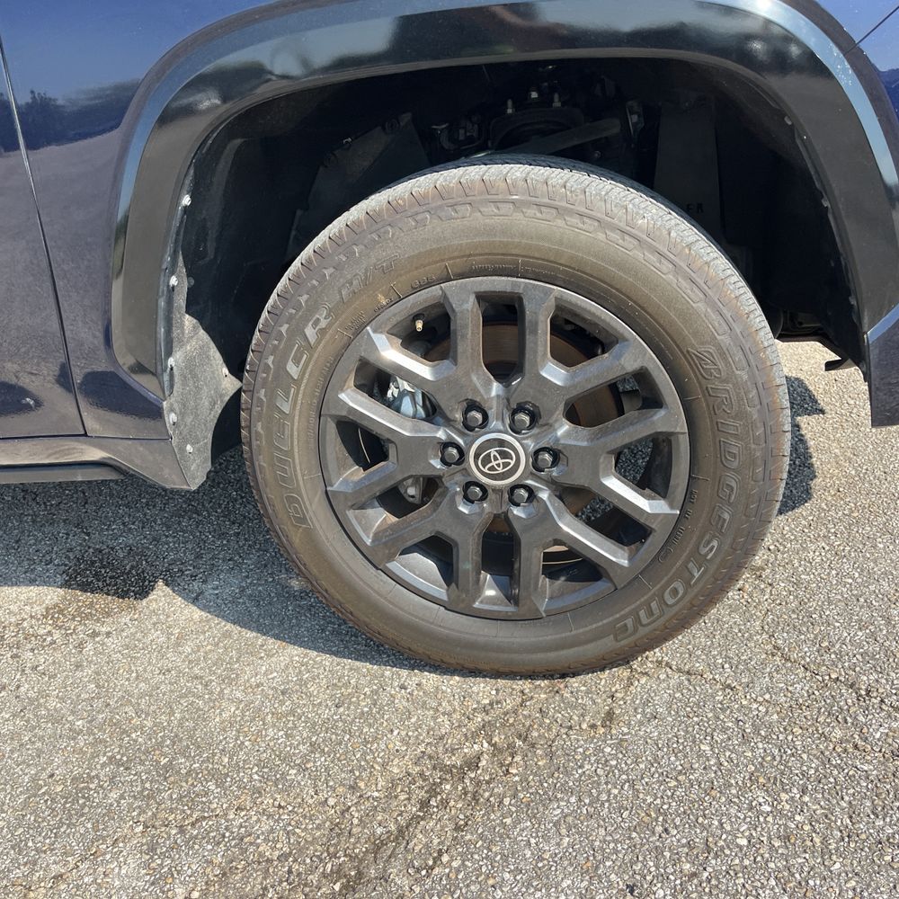 2024 Toyota Tundra Platinum