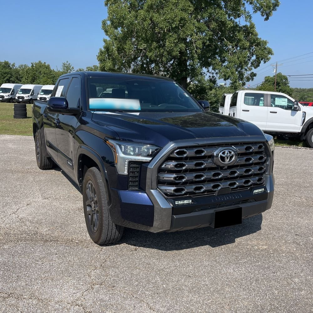 2024 Toyota Tundra Platinum