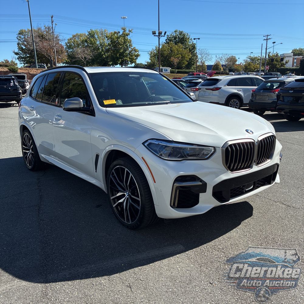 2023 BMW X5 M50i