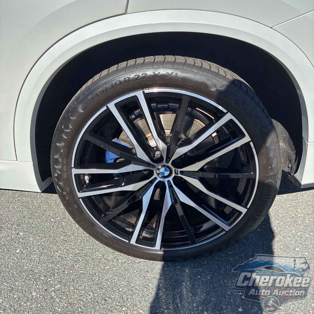 2023 BMW X5 M50i