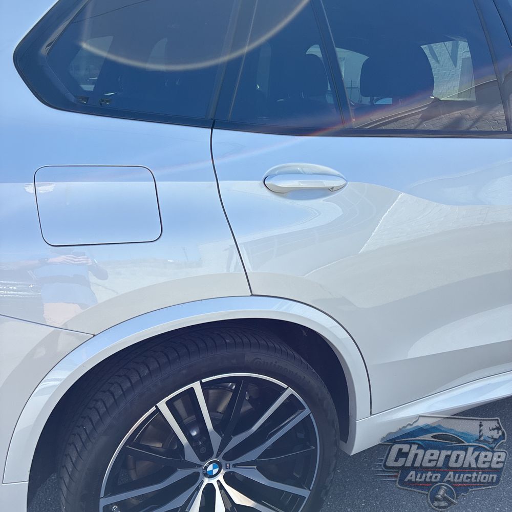 2023 BMW X5 M50i