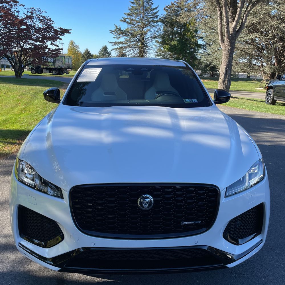 2024 Jaguar F-Pace P400 R-Dynamic S