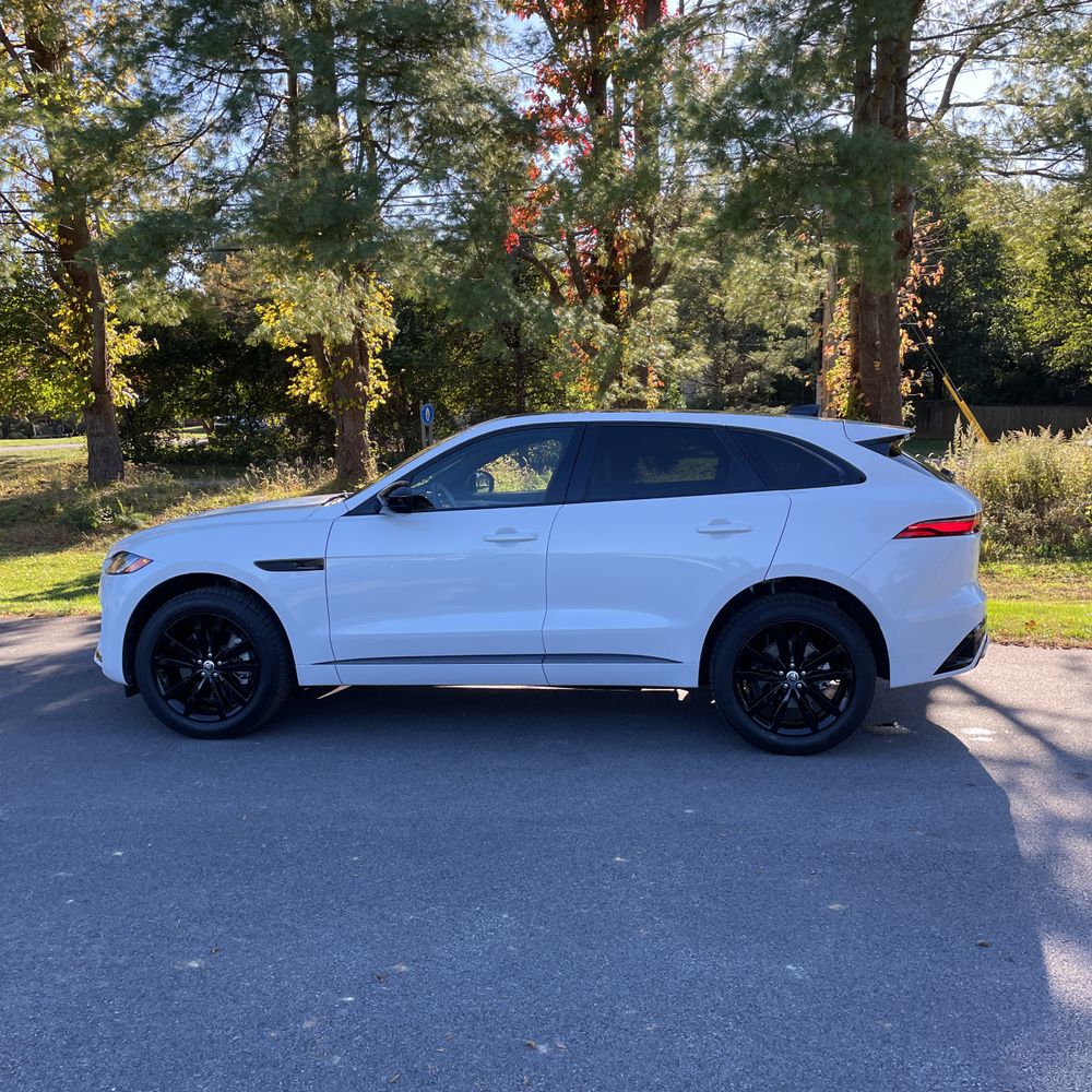 2024 Jaguar F-Pace P400 R-Dynamic S
