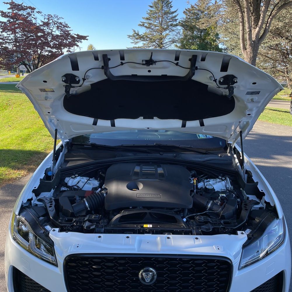 2024 Jaguar F-Pace P400 R-Dynamic S
