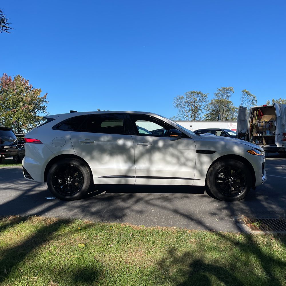 2024 Jaguar F-Pace P400 R-Dynamic S