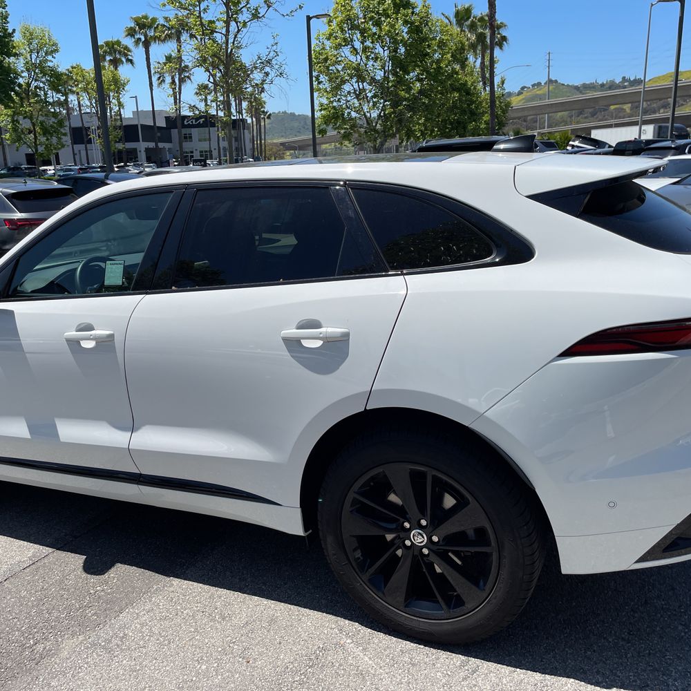 2024 Jaguar F-Pace P400 R-Dynamic S
