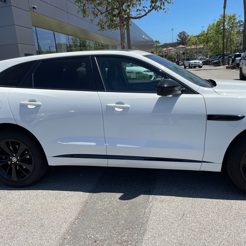 2024 Jaguar F-Pace P400 R-Dynamic S