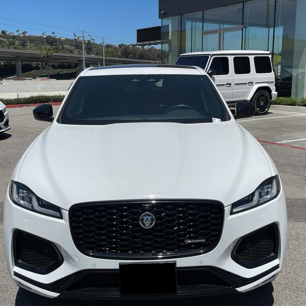 2024 Jaguar F-Pace P400 R-Dynamic S