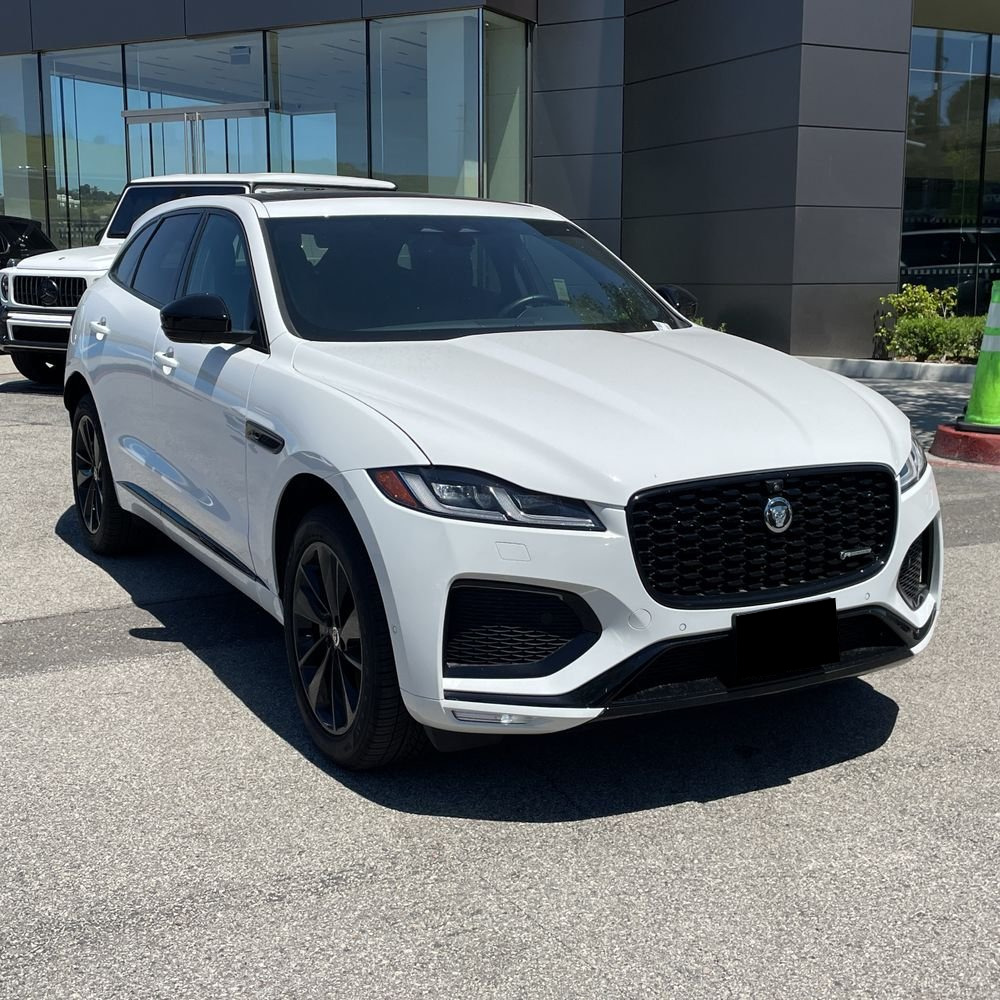 2024 Jaguar F-Pace P400 R-Dynamic S
