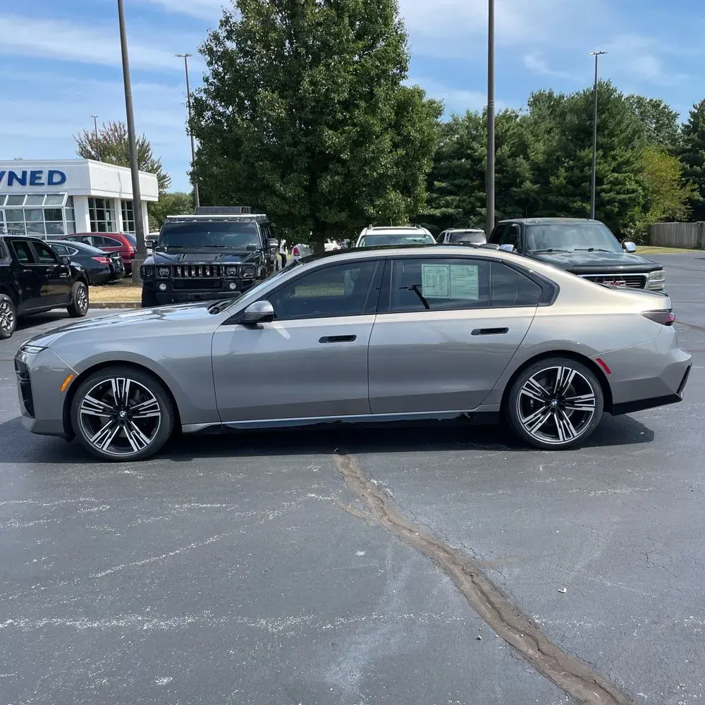 2024 BMW 7-Series 740i xDrive