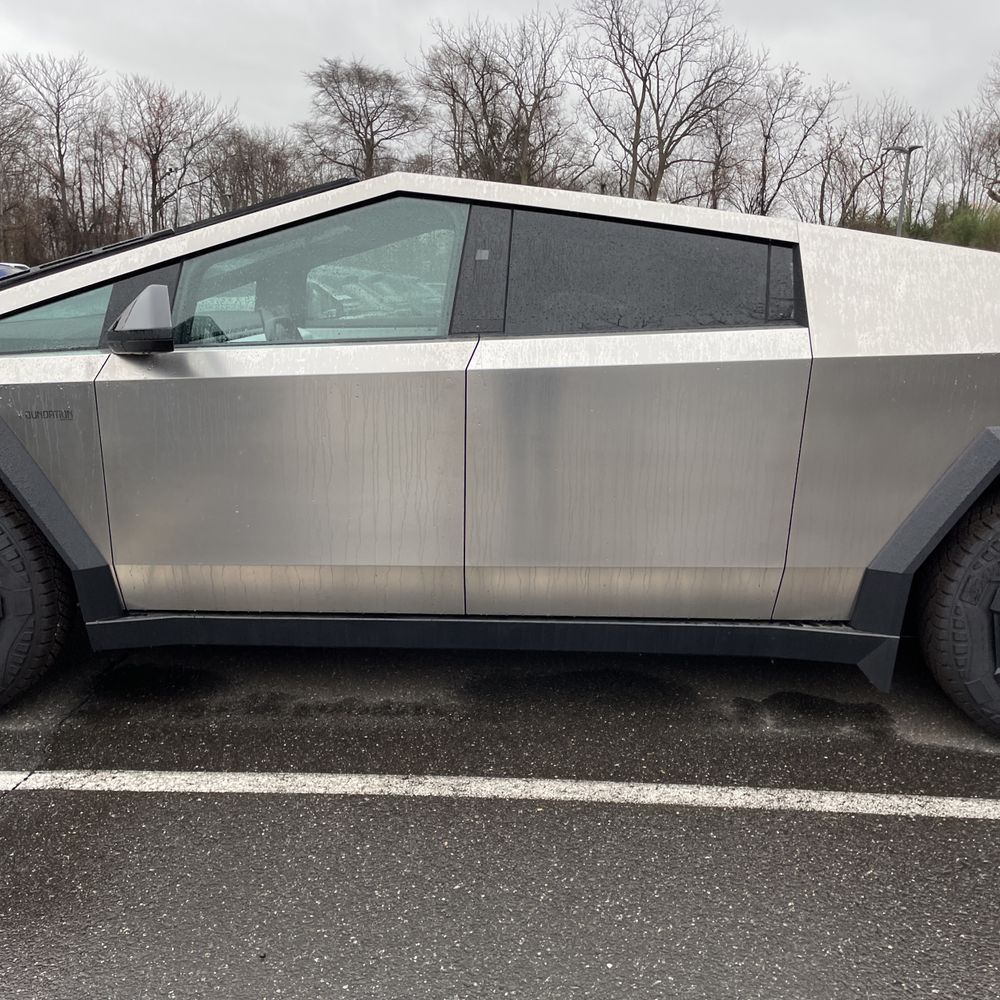 2024 Tesla Cybertruck CyberBeast