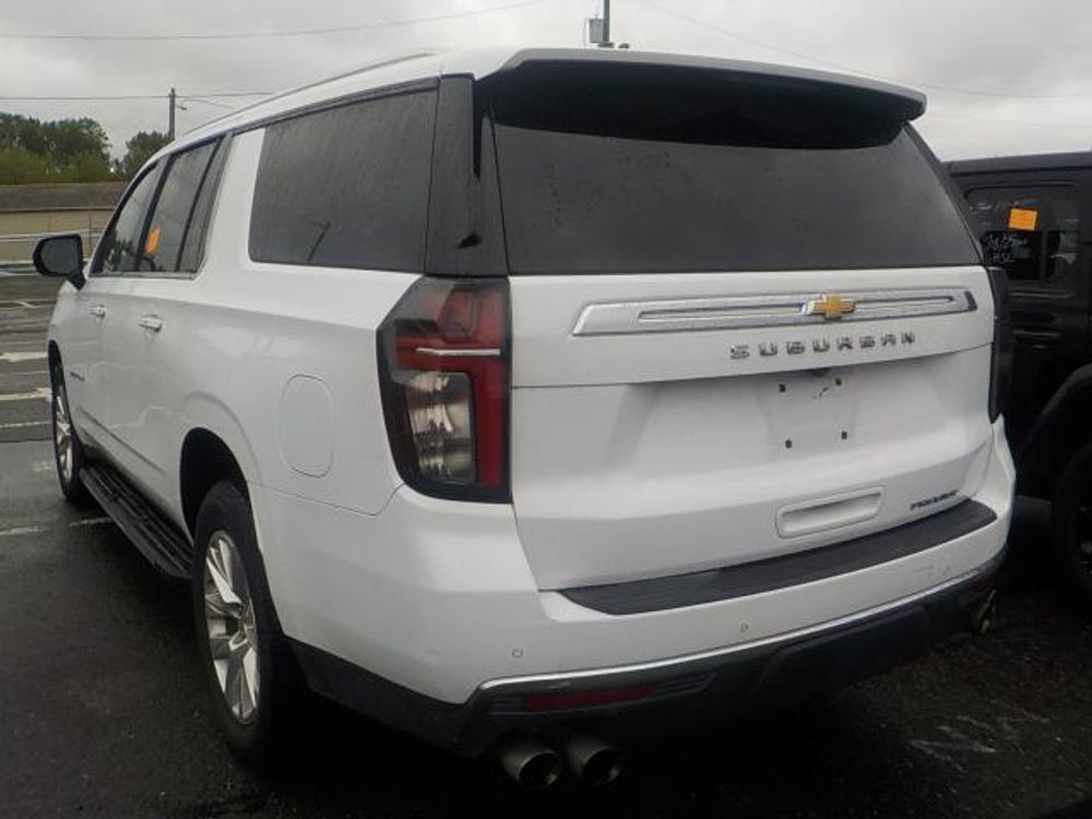 2023 Chevrolet Suburban Premier