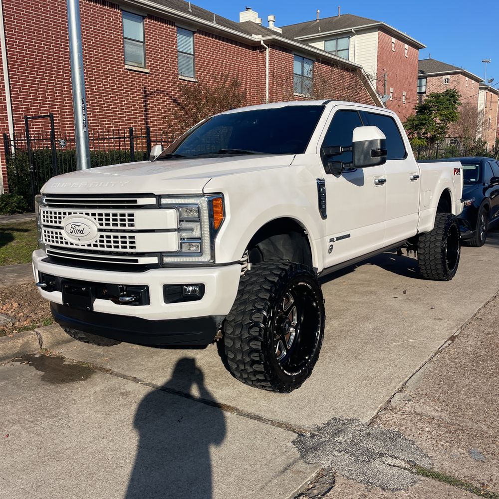 2017 Ford F-250 Super Duty Platinum