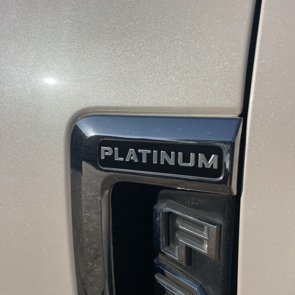 2017 Ford F-250 Super Duty Platinum