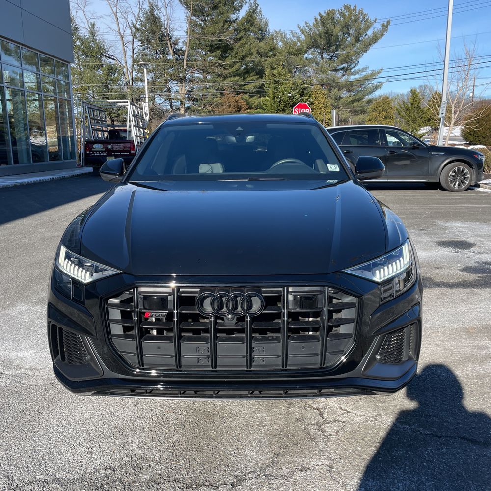 2022 Audi SQ8 Premium Plus