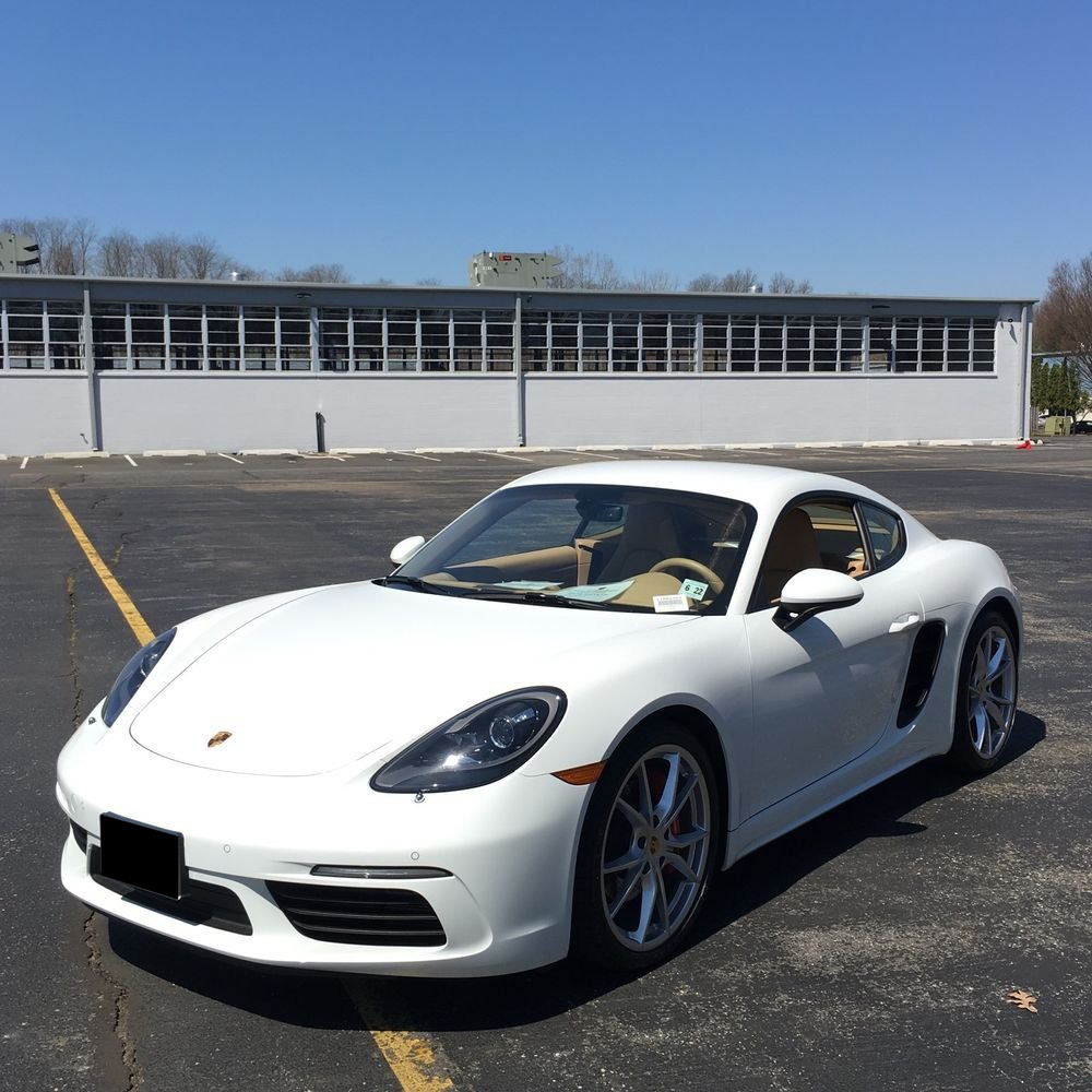 2017 Porsche 718 Cayman