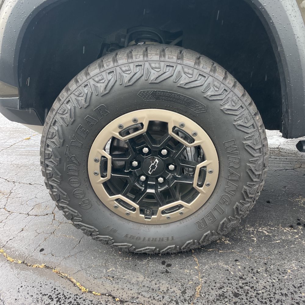 2023 Chevrolet Colorado ZR2